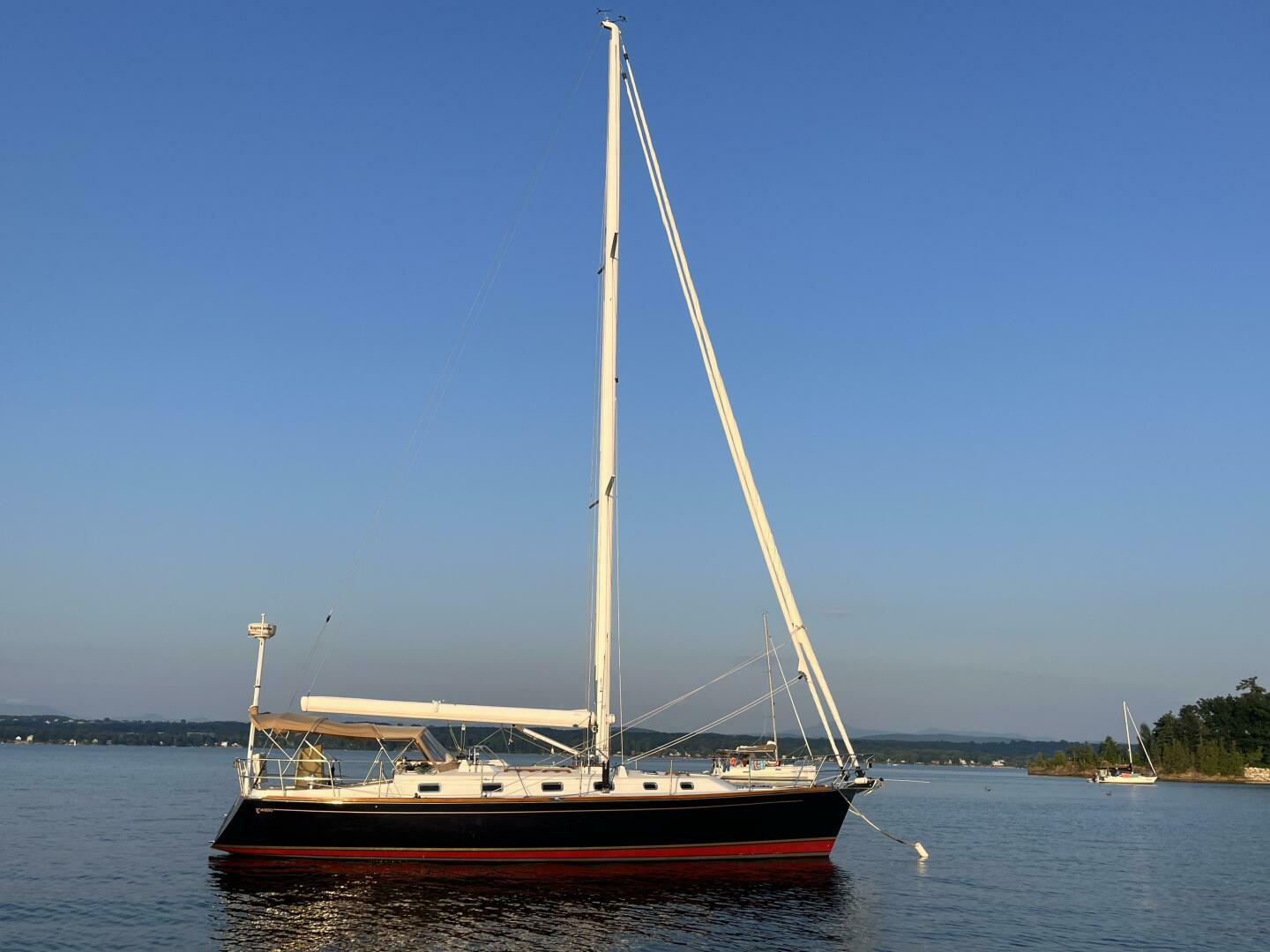 2009 43' Tartan photo