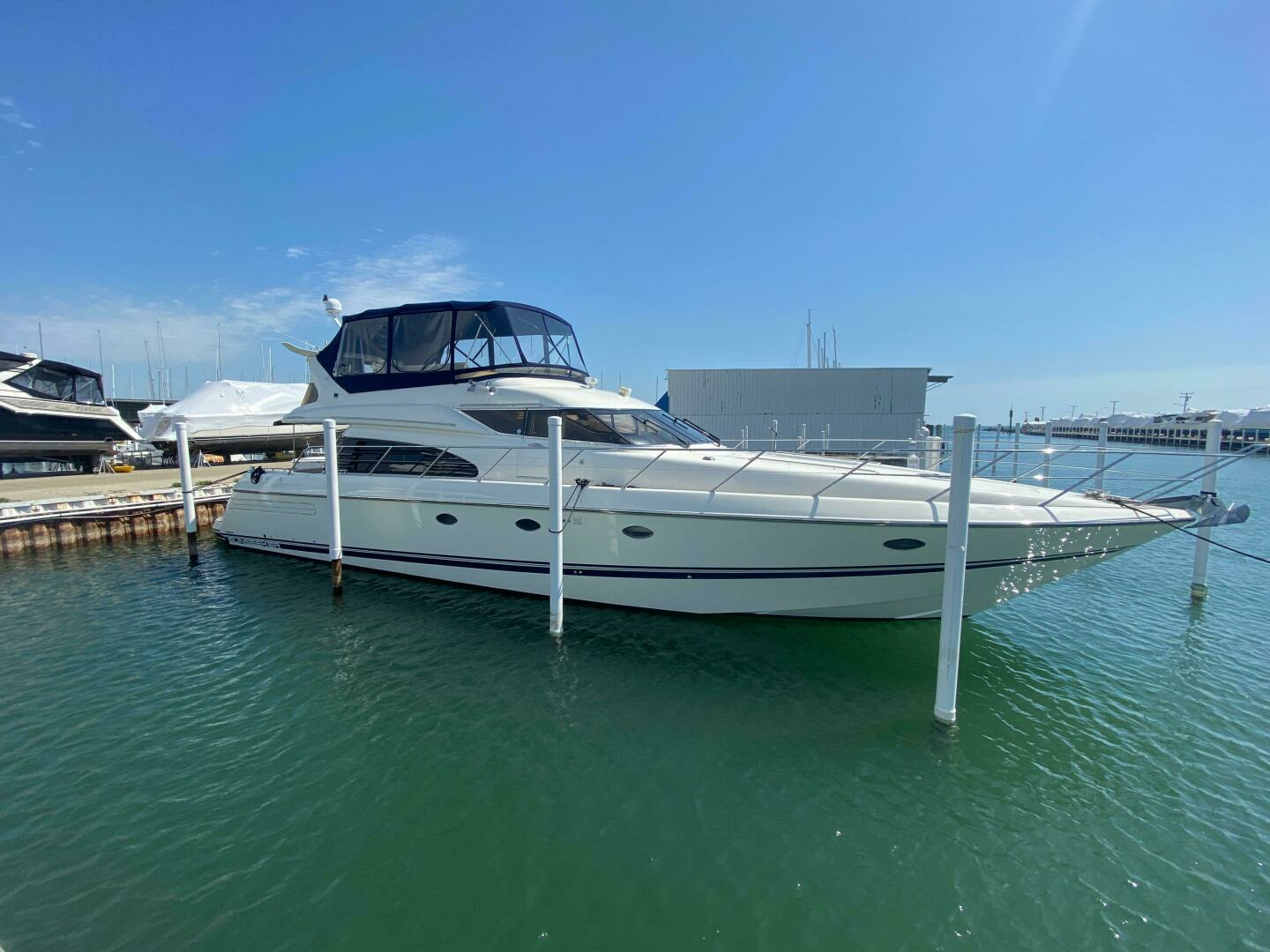 1998 62' Sunseeker photo