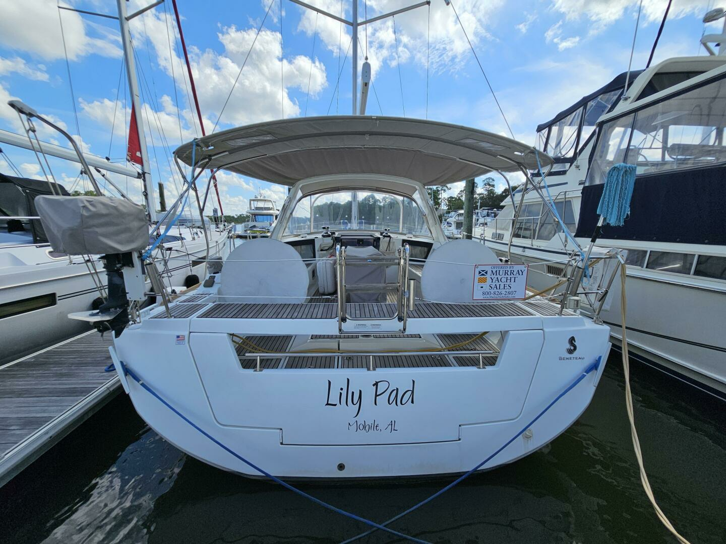 2017 45' Beneteau photo