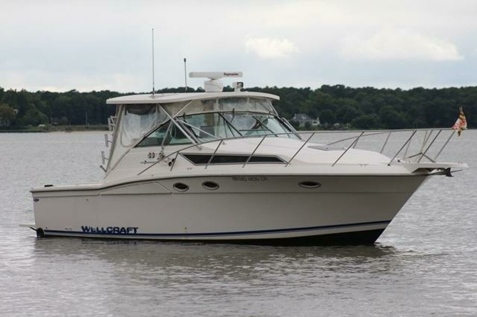 1996 33' Wellcraft photo