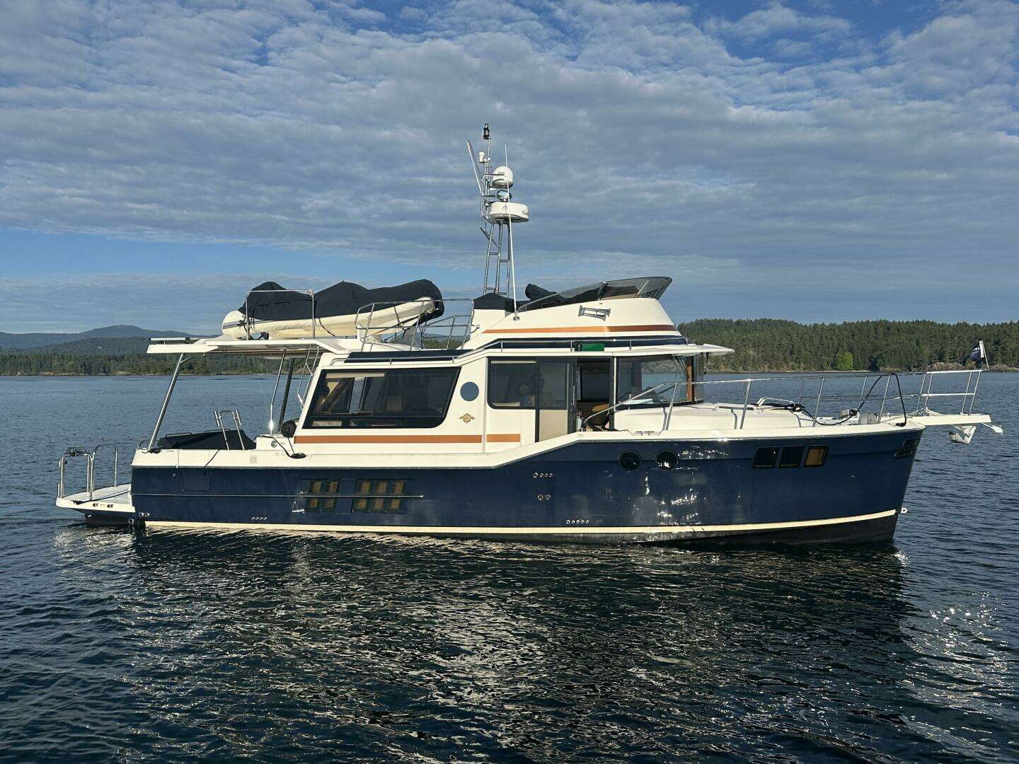 2020 41' Ranger Tugs photo