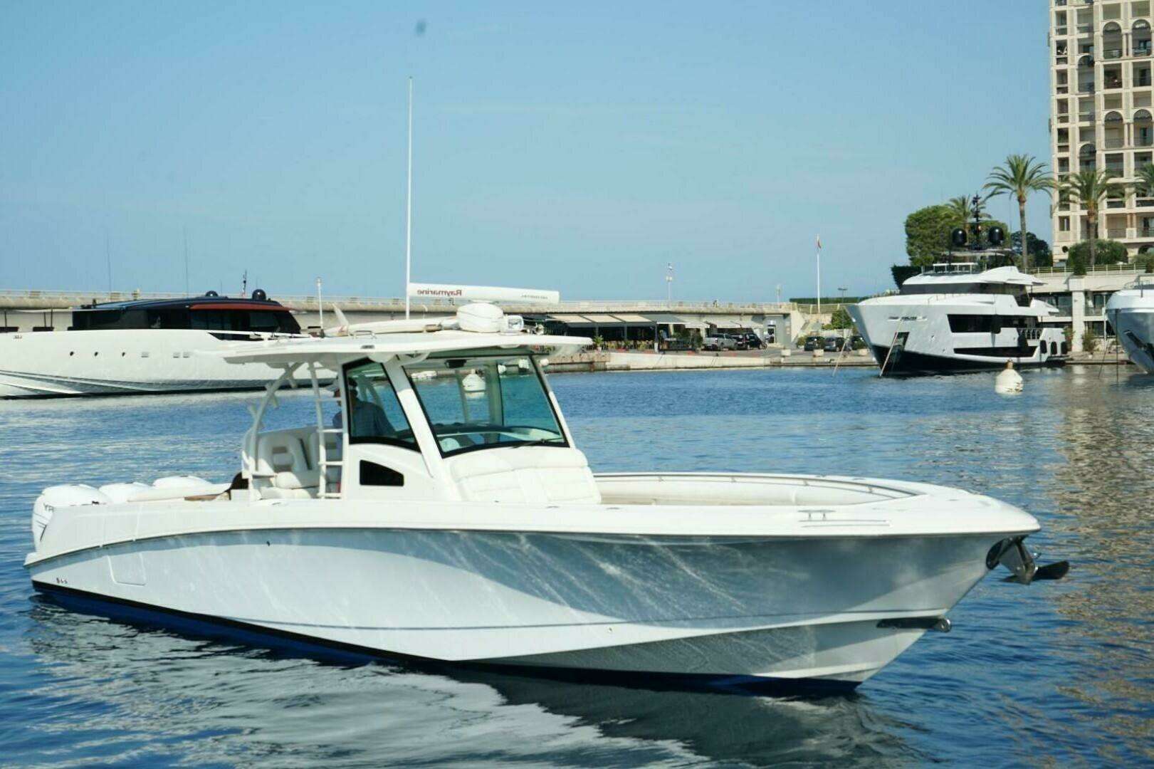 2012 37' Boston Whaler photo