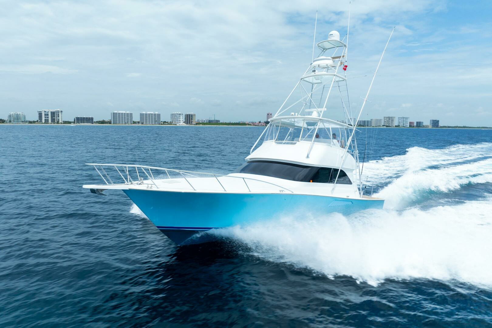 2005 52' Viking photo