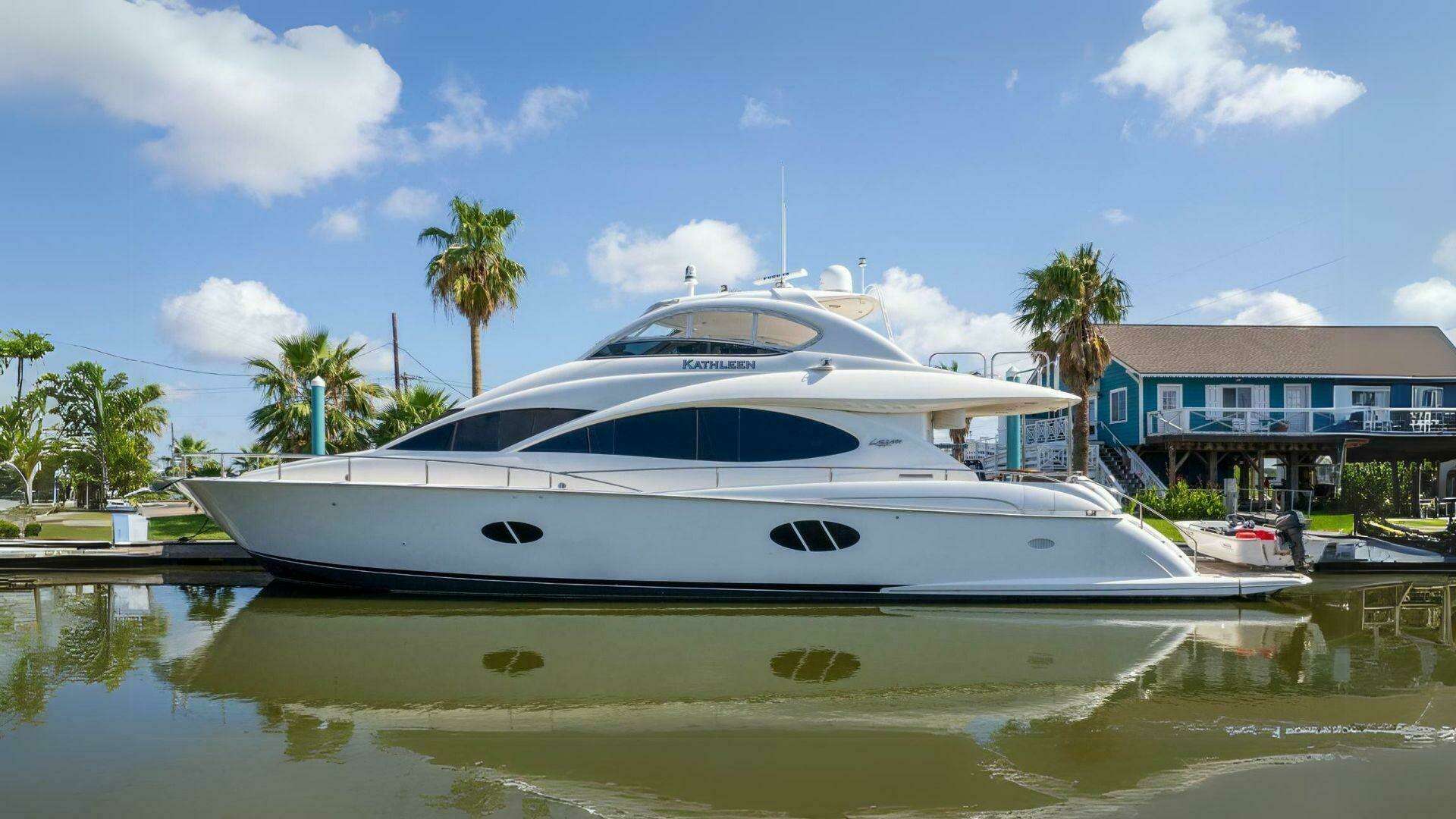 2007 74' Lazzara Yachts photo