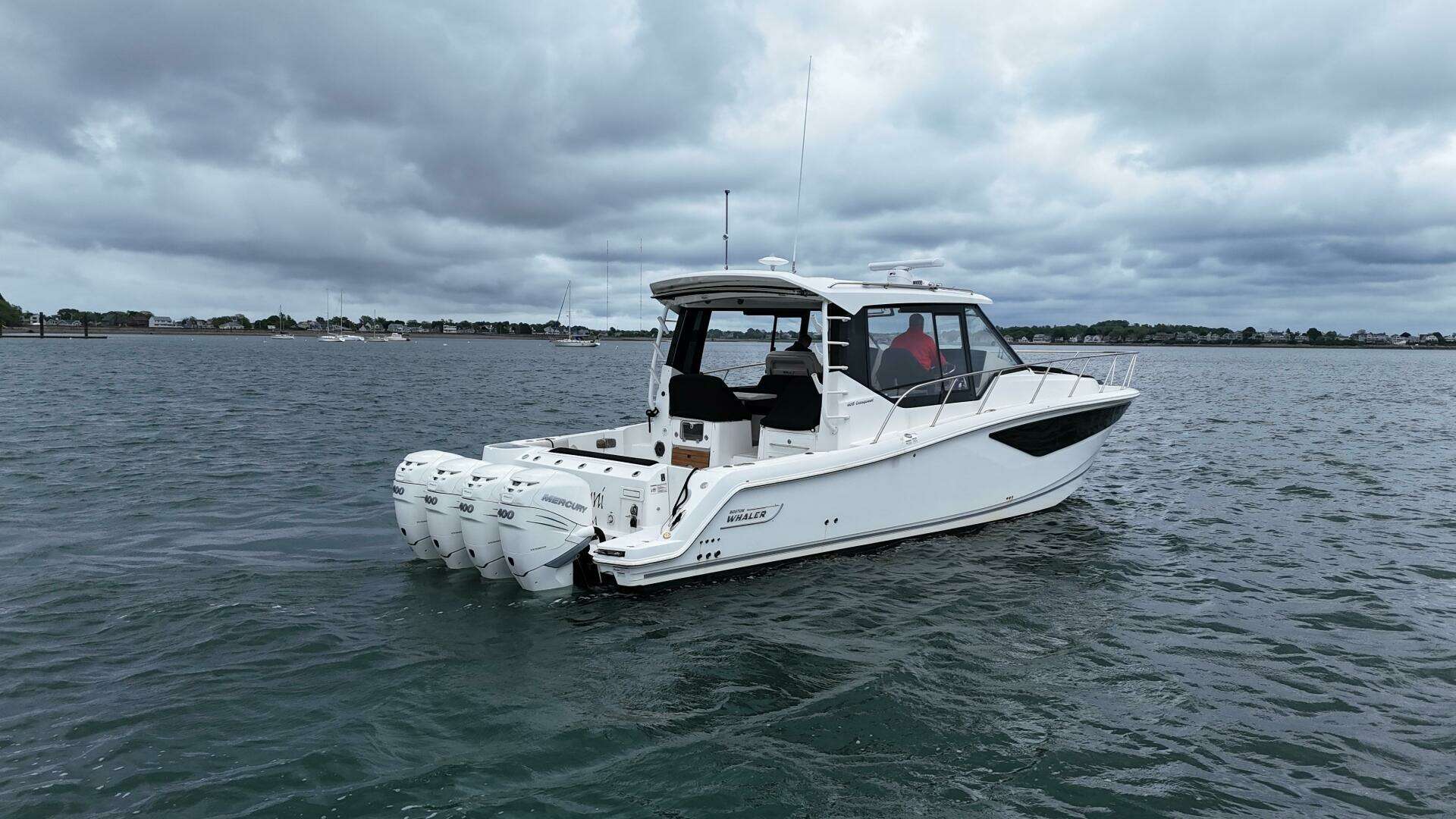 2021 40' Boston Whaler photo
