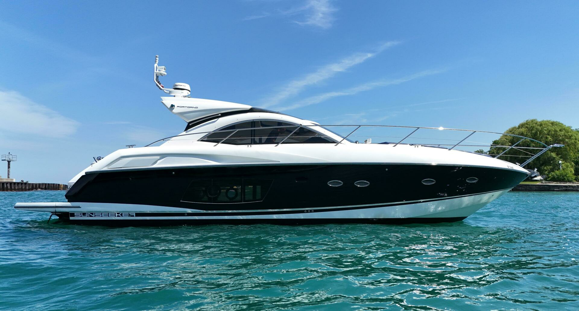 2013 48' Sunseeker photo