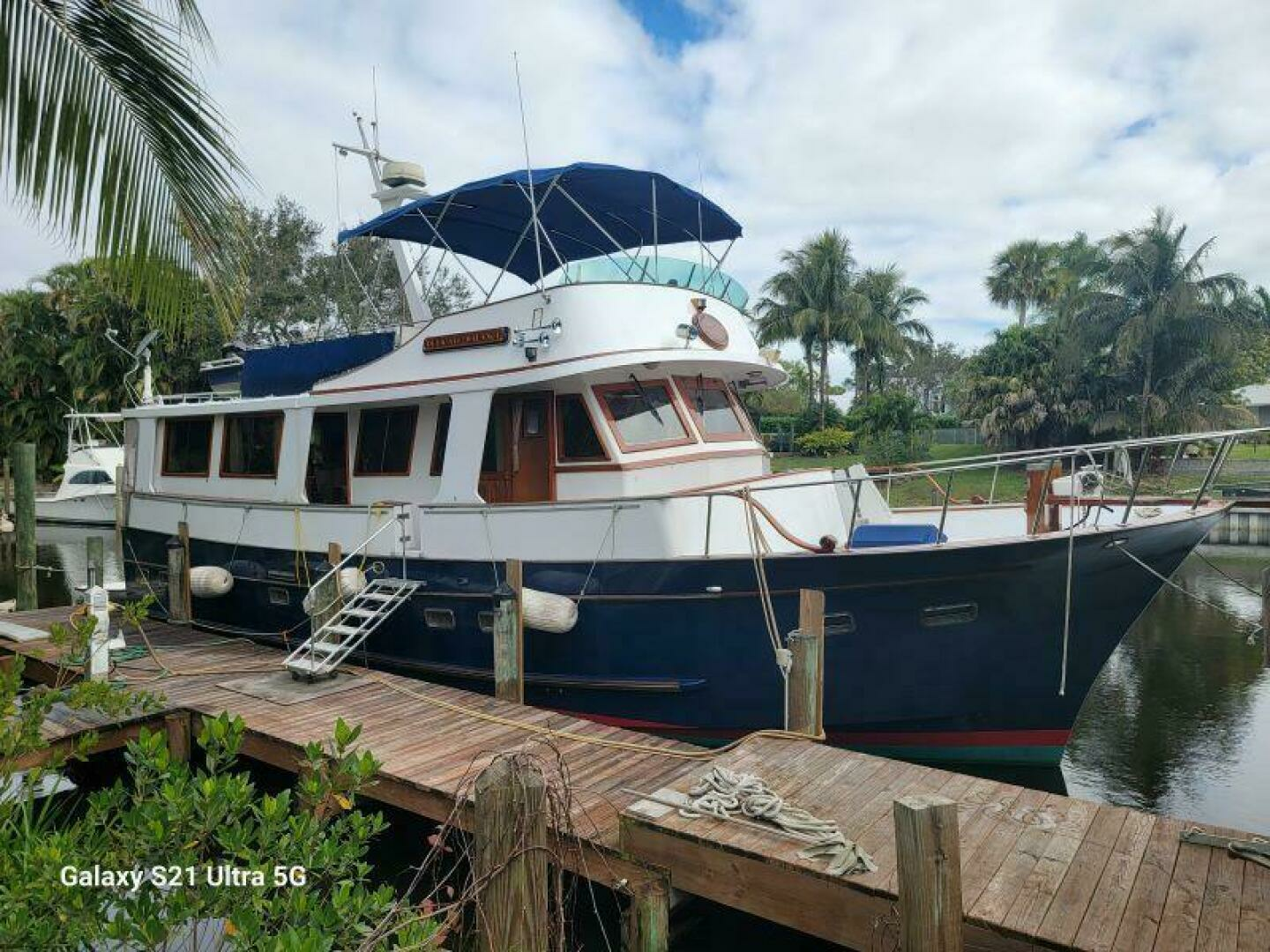 1987 50' Marine Trader photo
