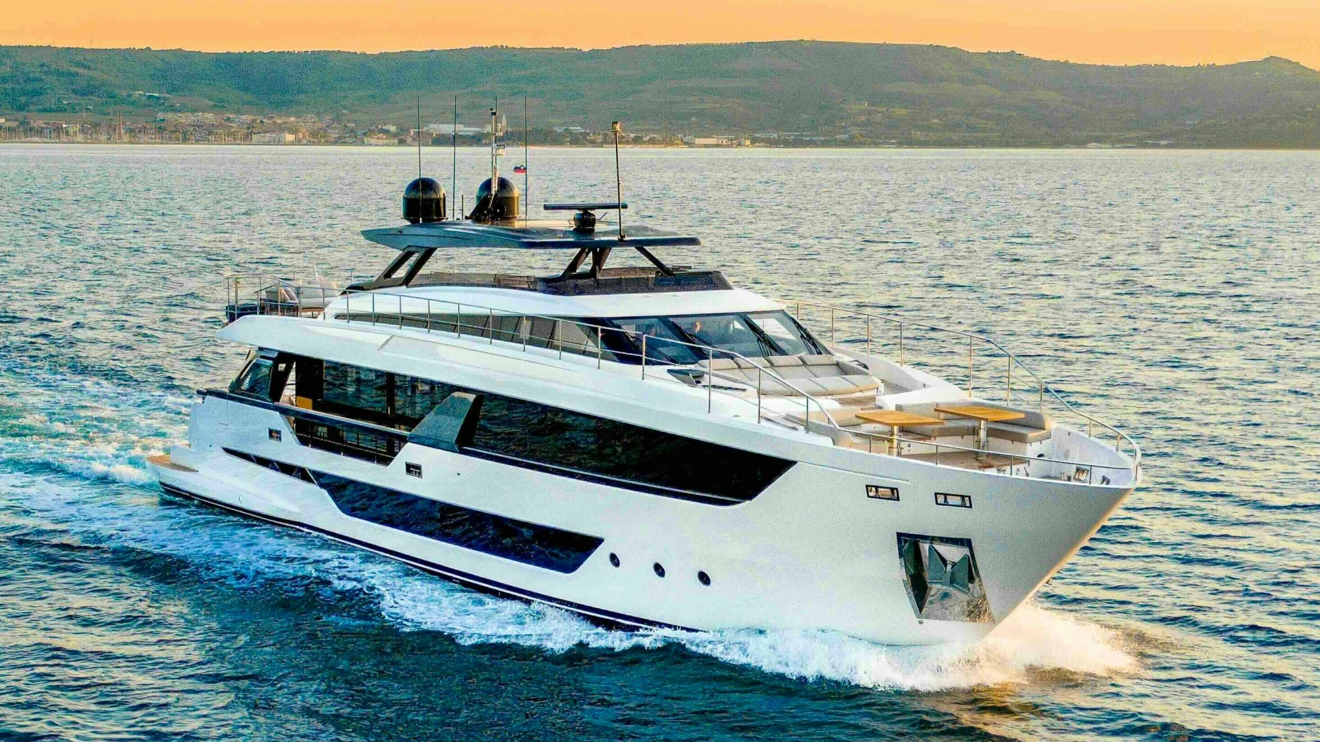 2023 98' Ferretti Yachts photo