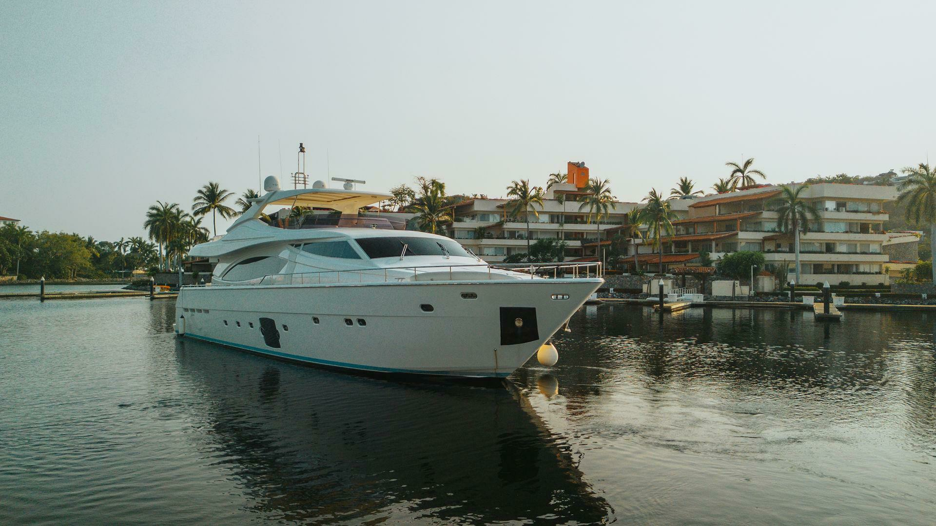 2007 88' Ferretti Yachts photo
