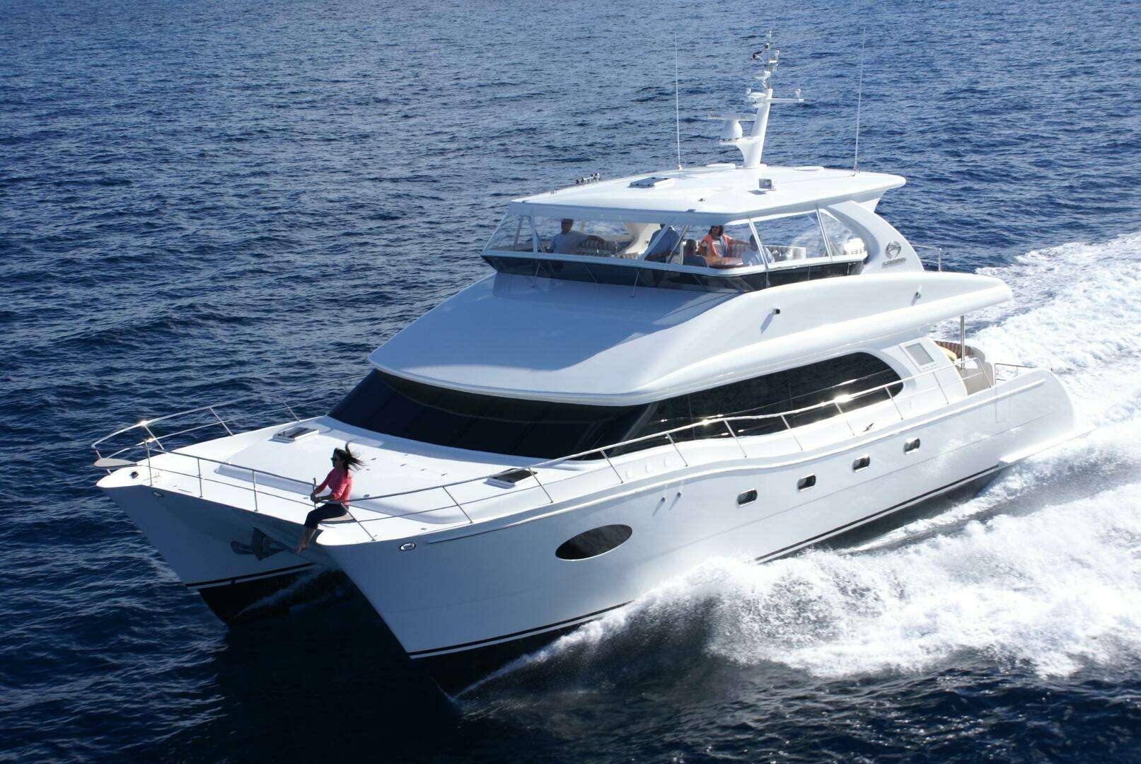 2013 60' Horizon photo