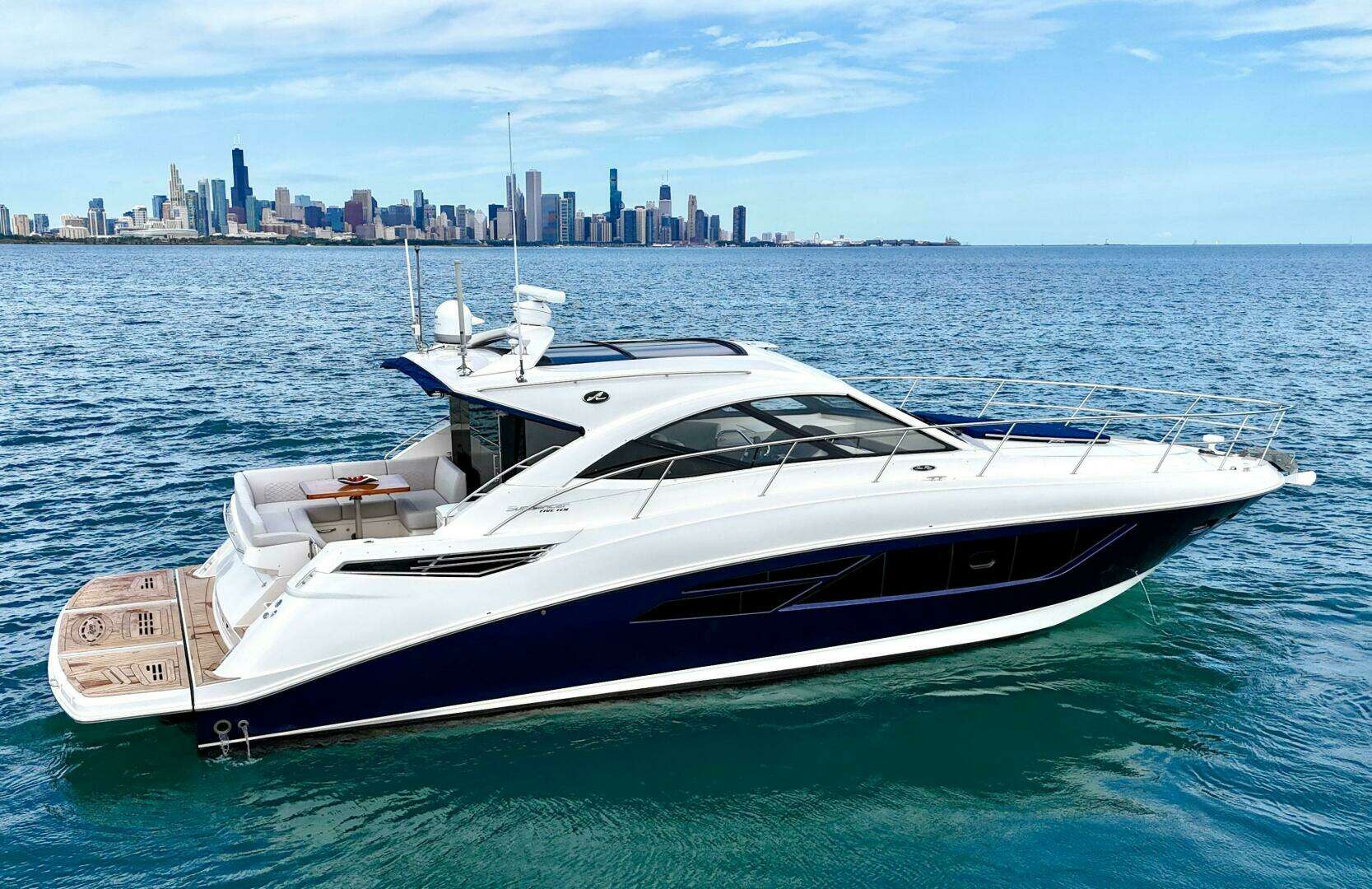 2017 51' Sea Ray photo