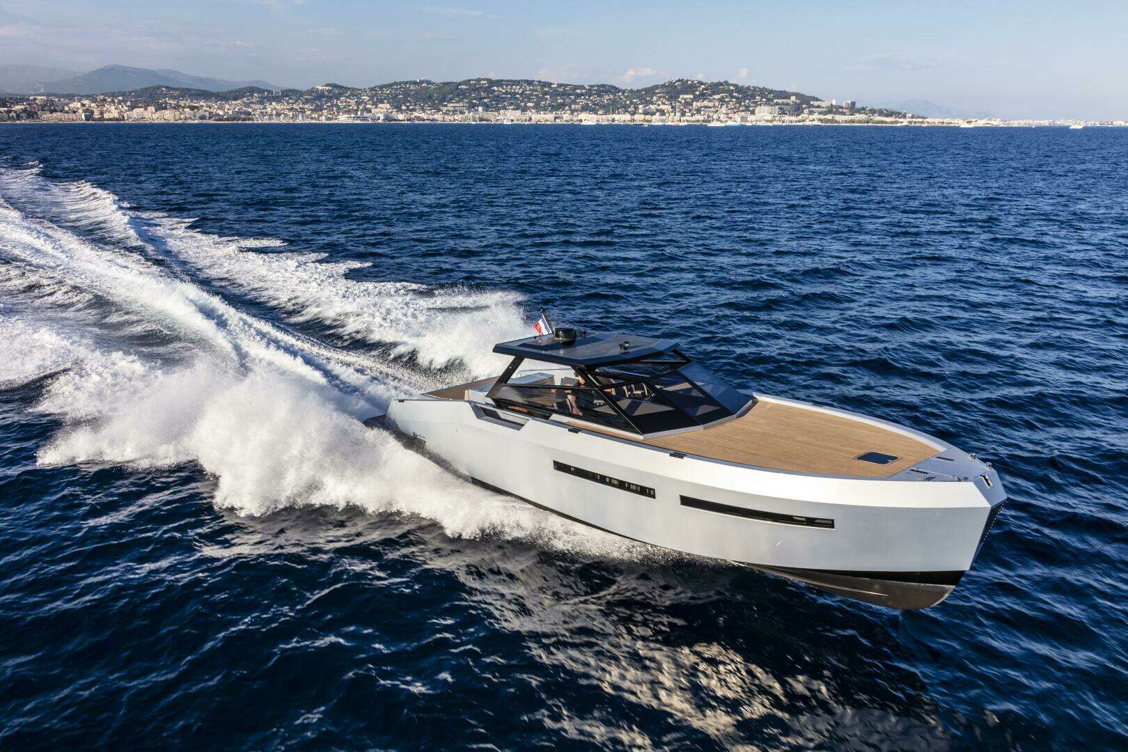 2025 52' Mazu Yachts photo