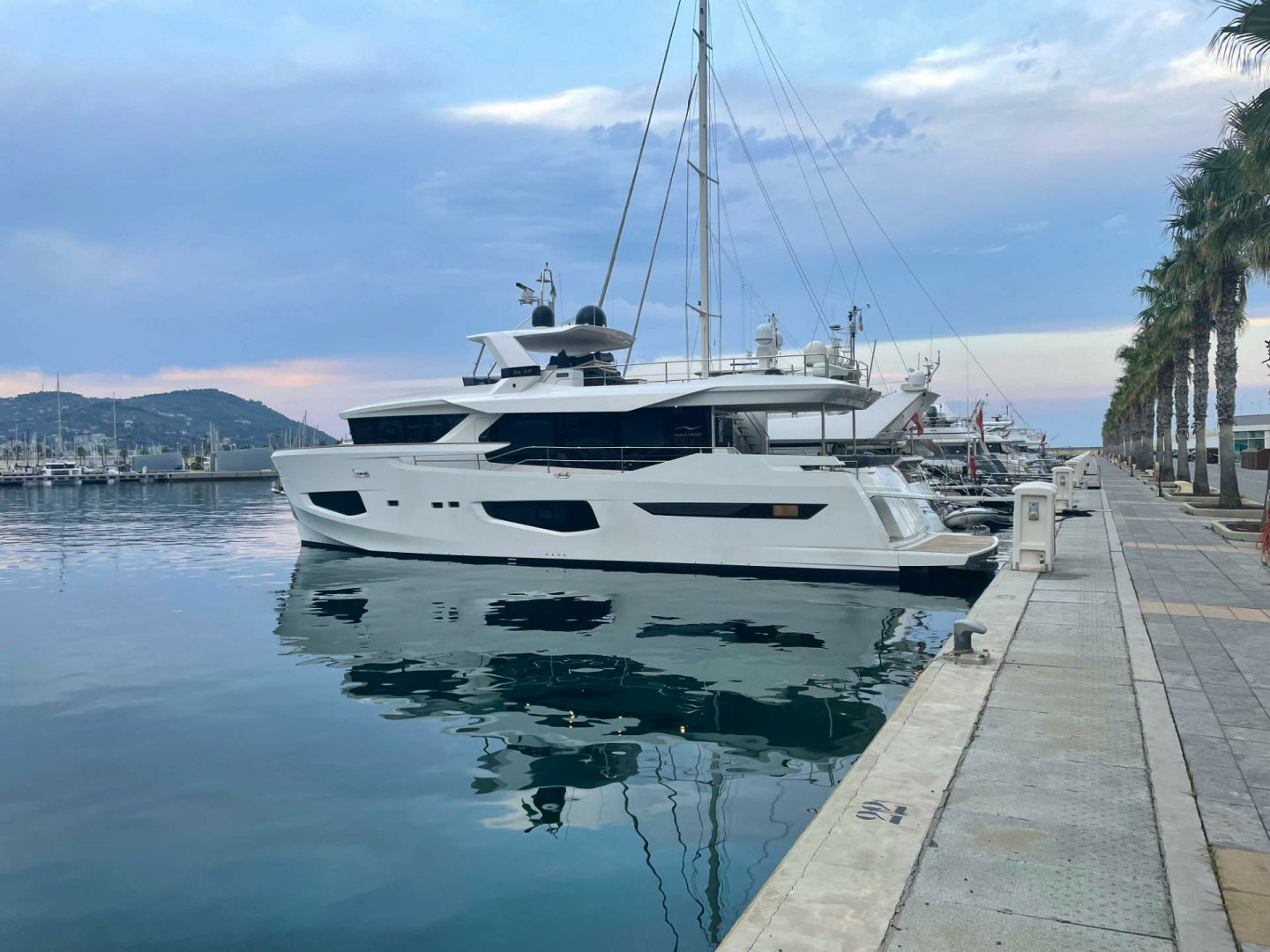 2021 84' Numarine photo