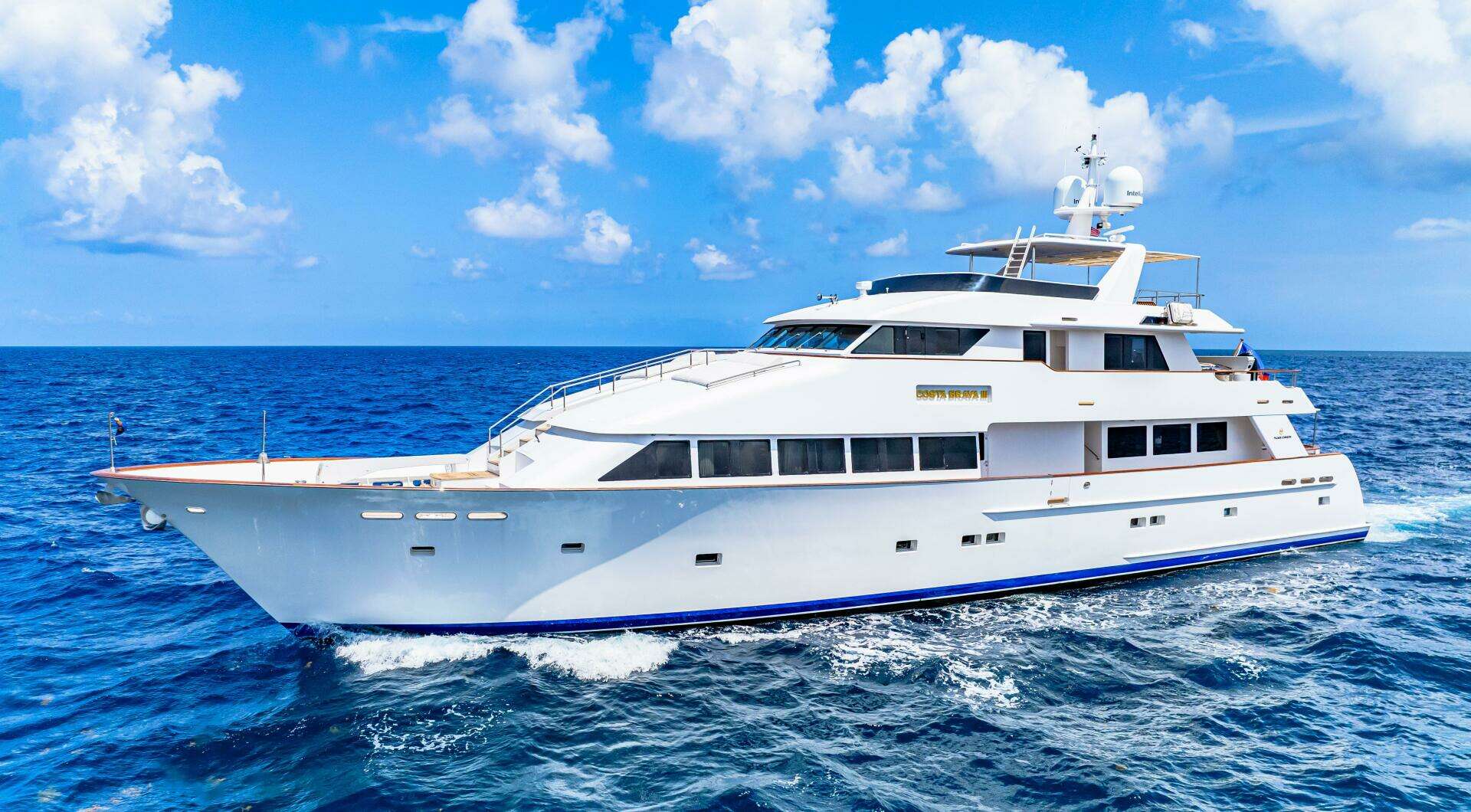 1996 121' Palmer Johnson photo