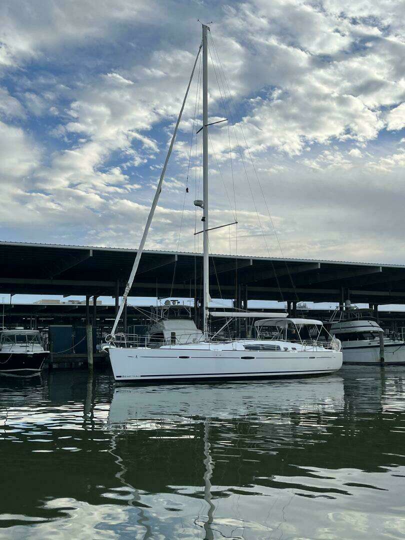2007 49' Beneteau photo