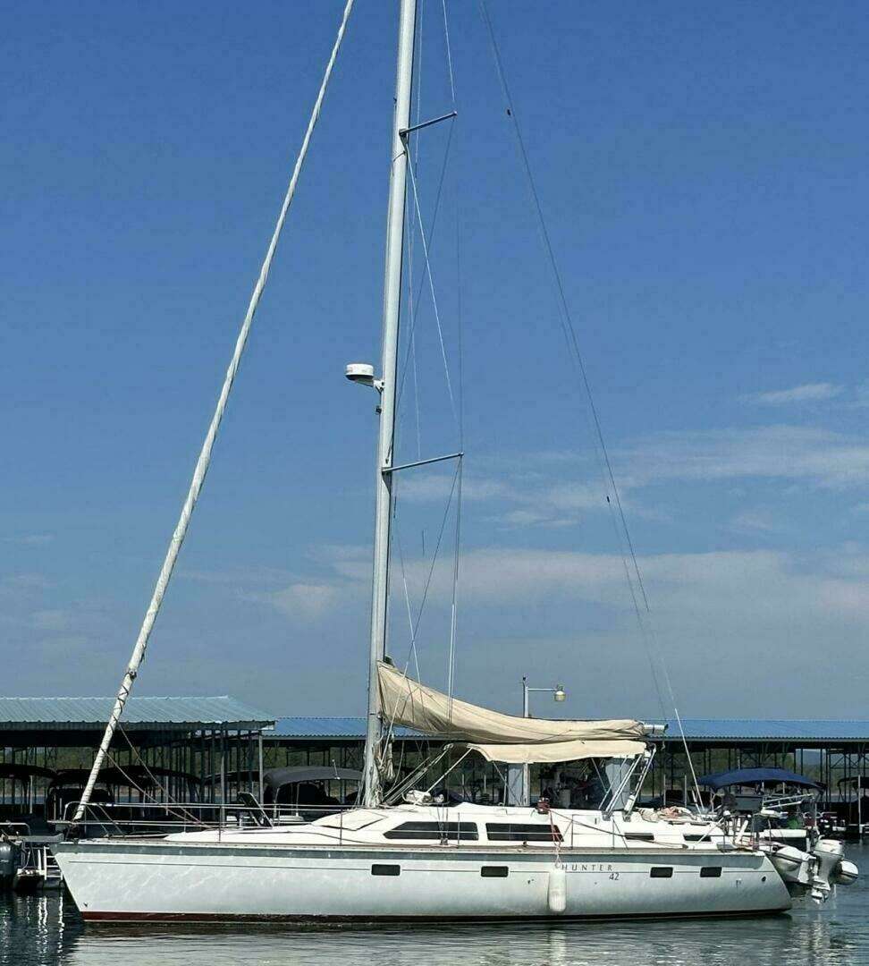 1991 42' Hunter photo