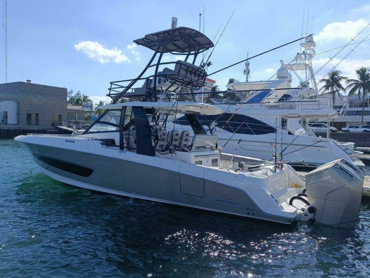 2024 42' Boston Whaler photo