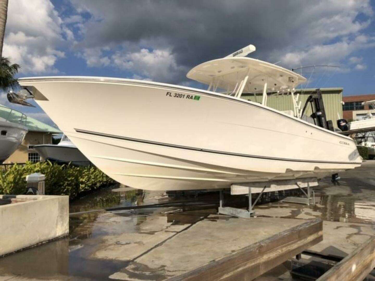 2015 34' Cobia photo