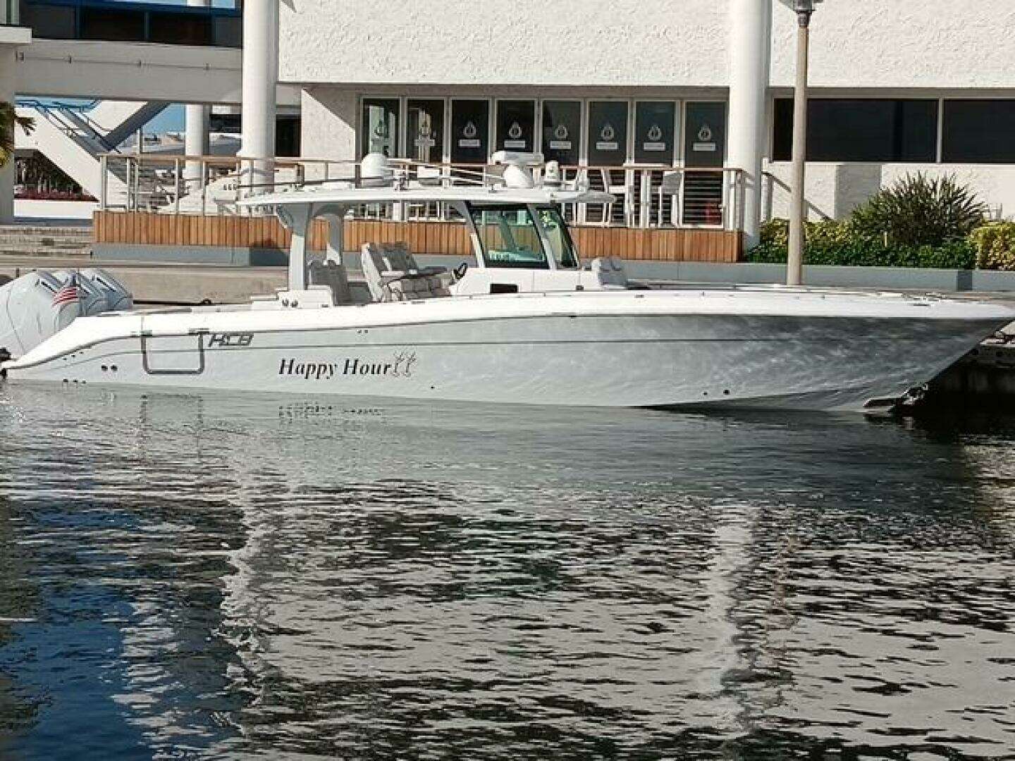 2023 42' HCB photo