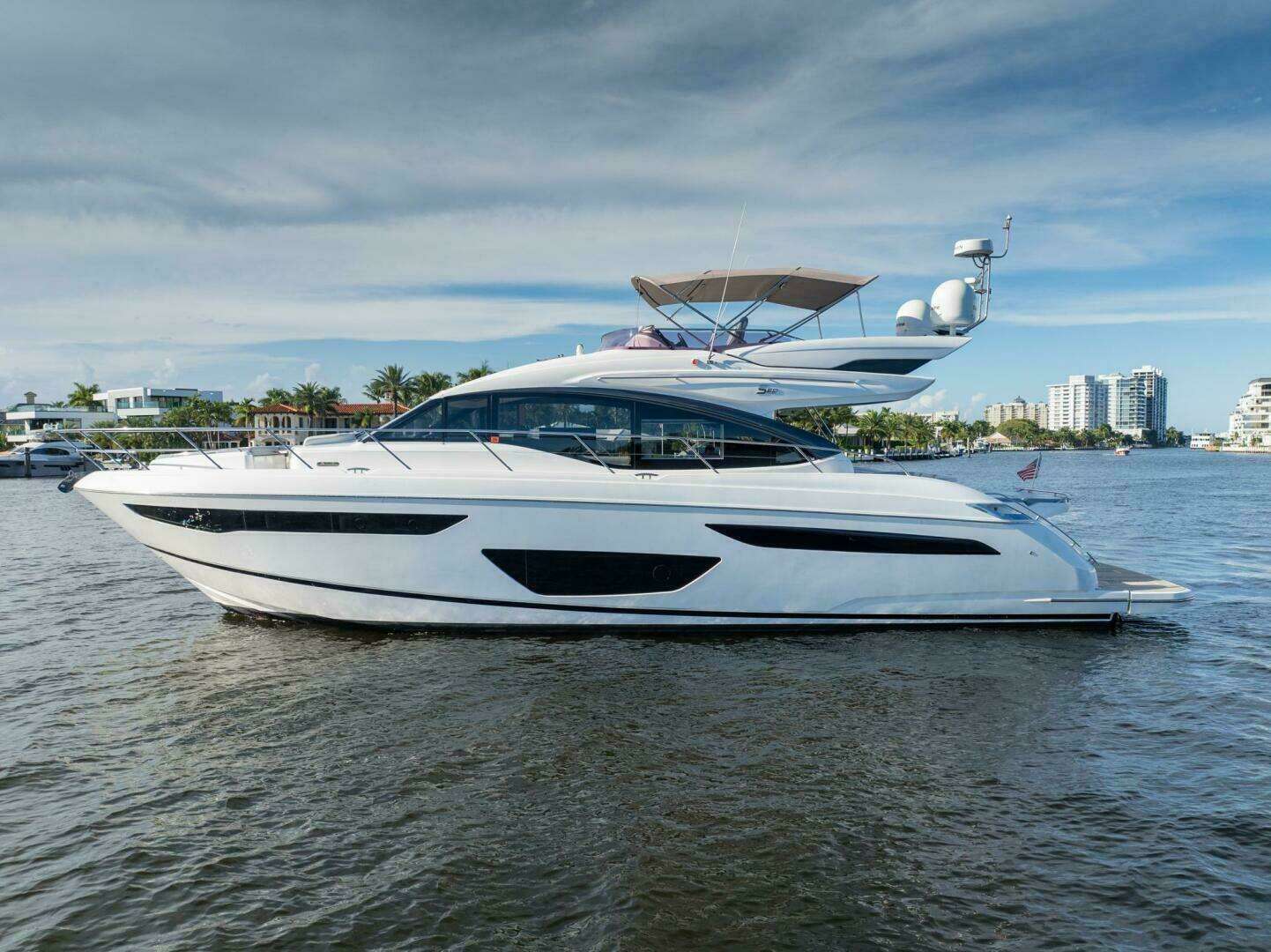 2018 60' Princess photo