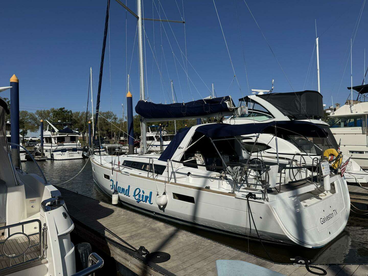 2015 45' Beneteau photo