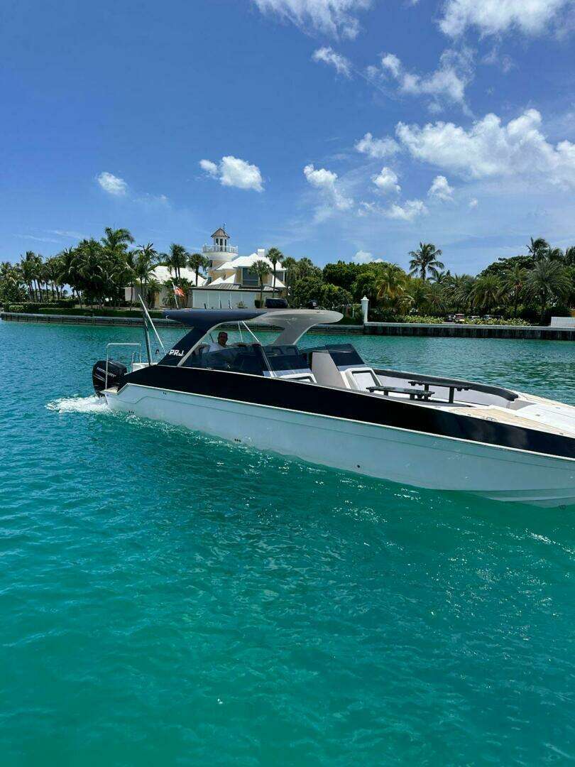 2022 40' PRJ Boats photo