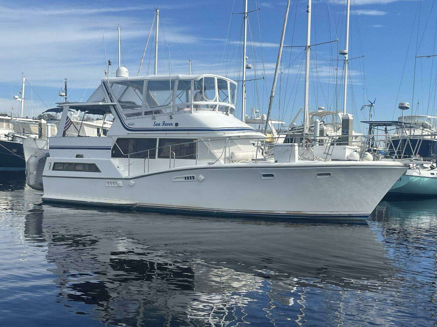 1987 44' Symbol photo