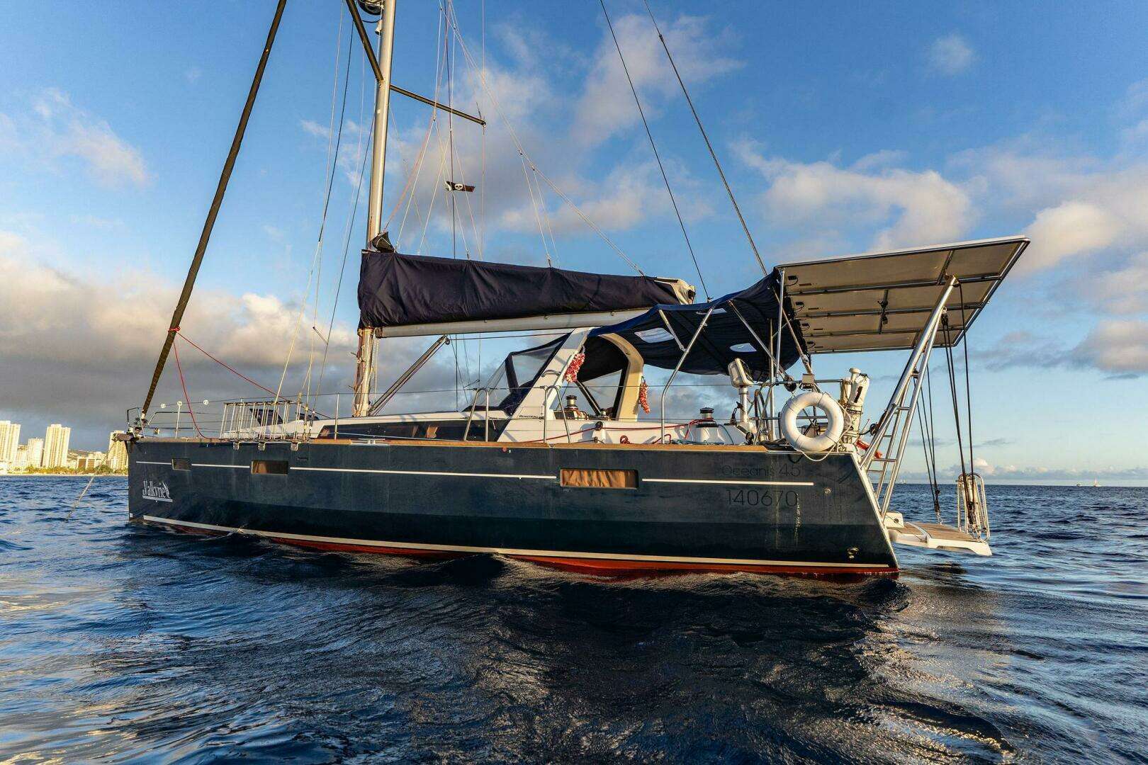 2012 45' Beneteau photo
