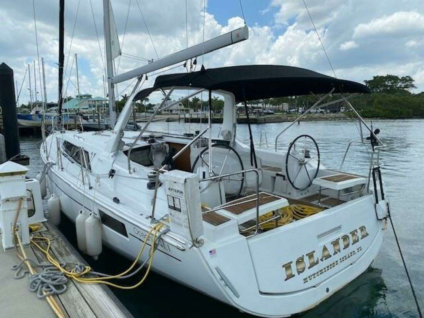 2018 41' Beneteau photo