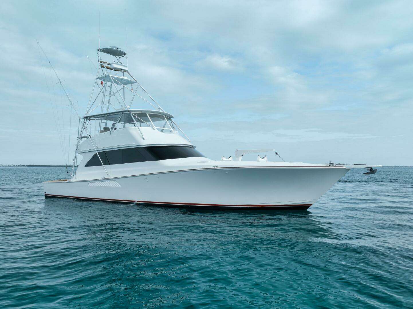 2001 65' Viking photo