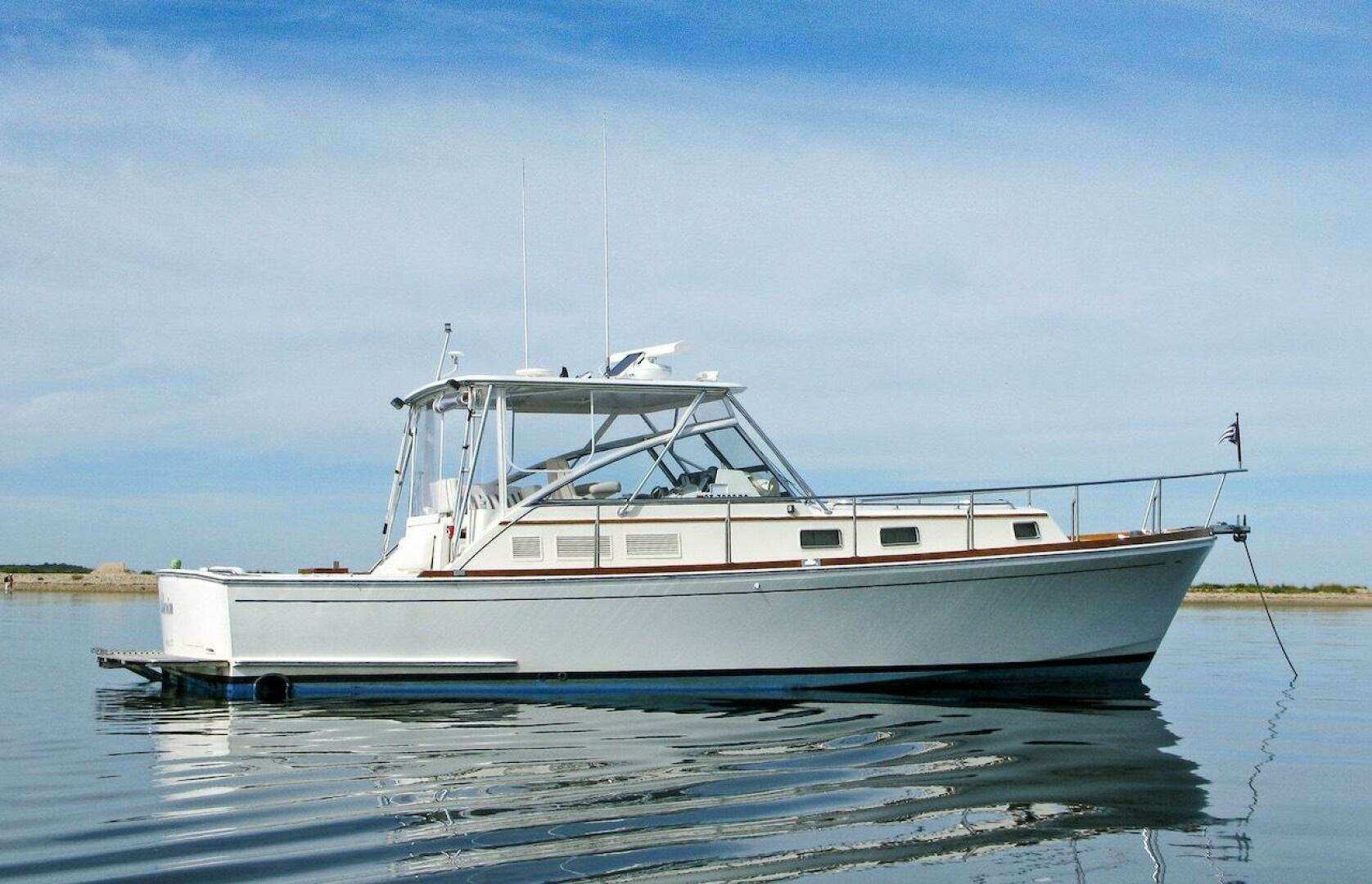 1998 38' Grand Banks photo