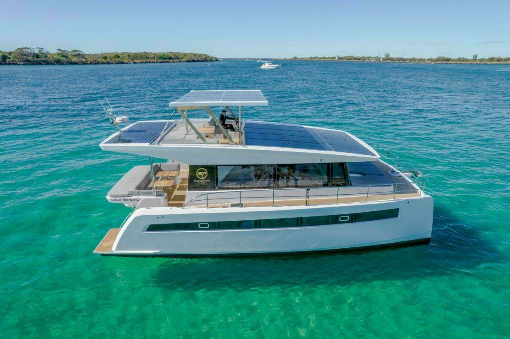 2026 44' Sunpower Yachts photo