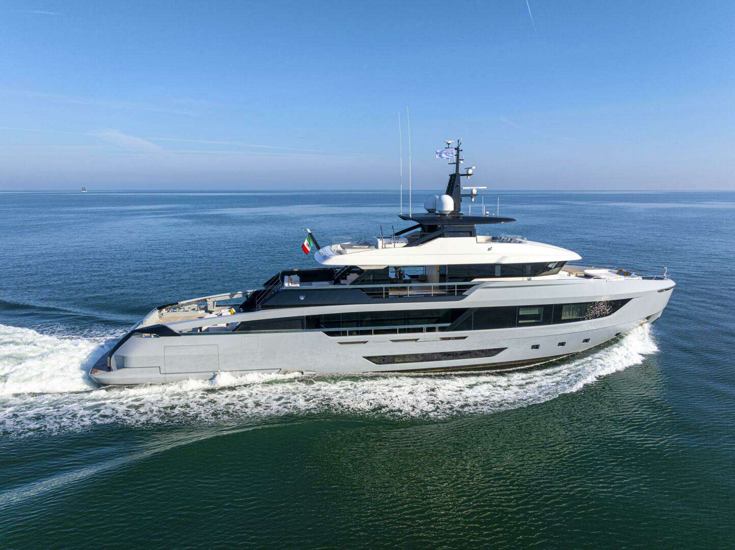 2028 132' Ocean King photo