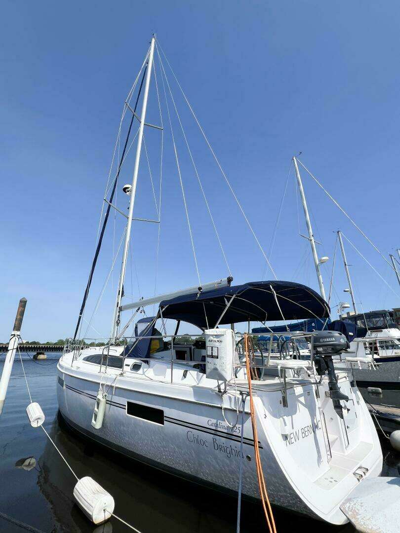 2019 42' Catalina photo