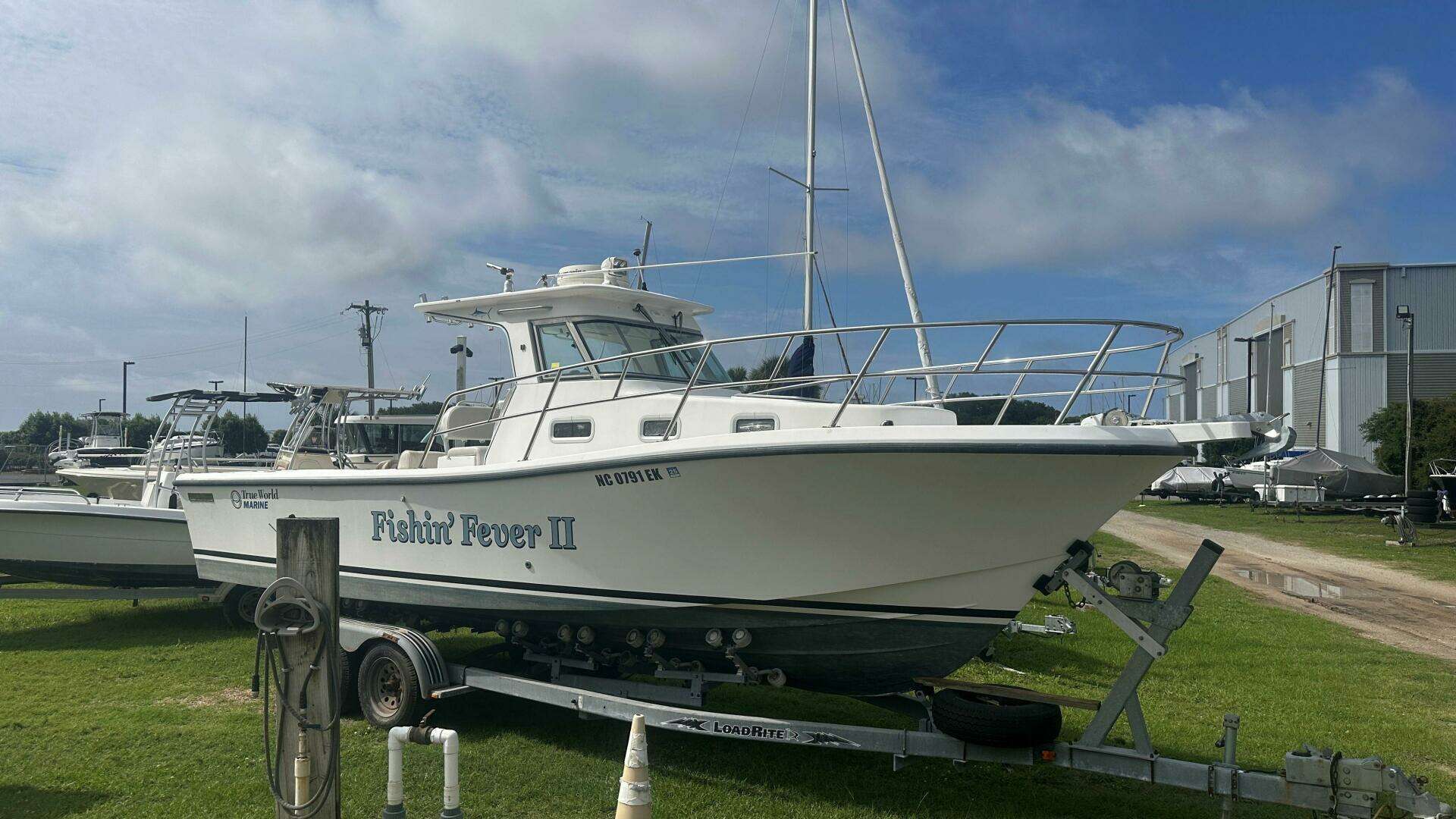 2003 28' True World Marine photo