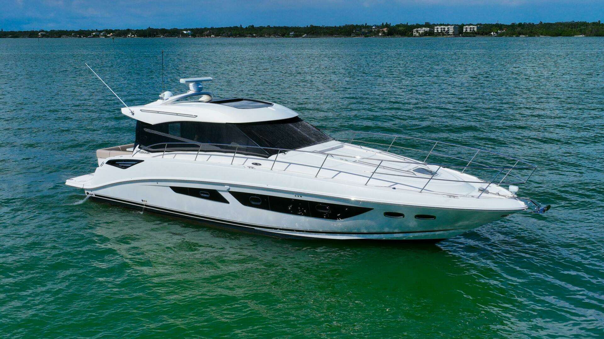 2016 47' Sea Ray photo
