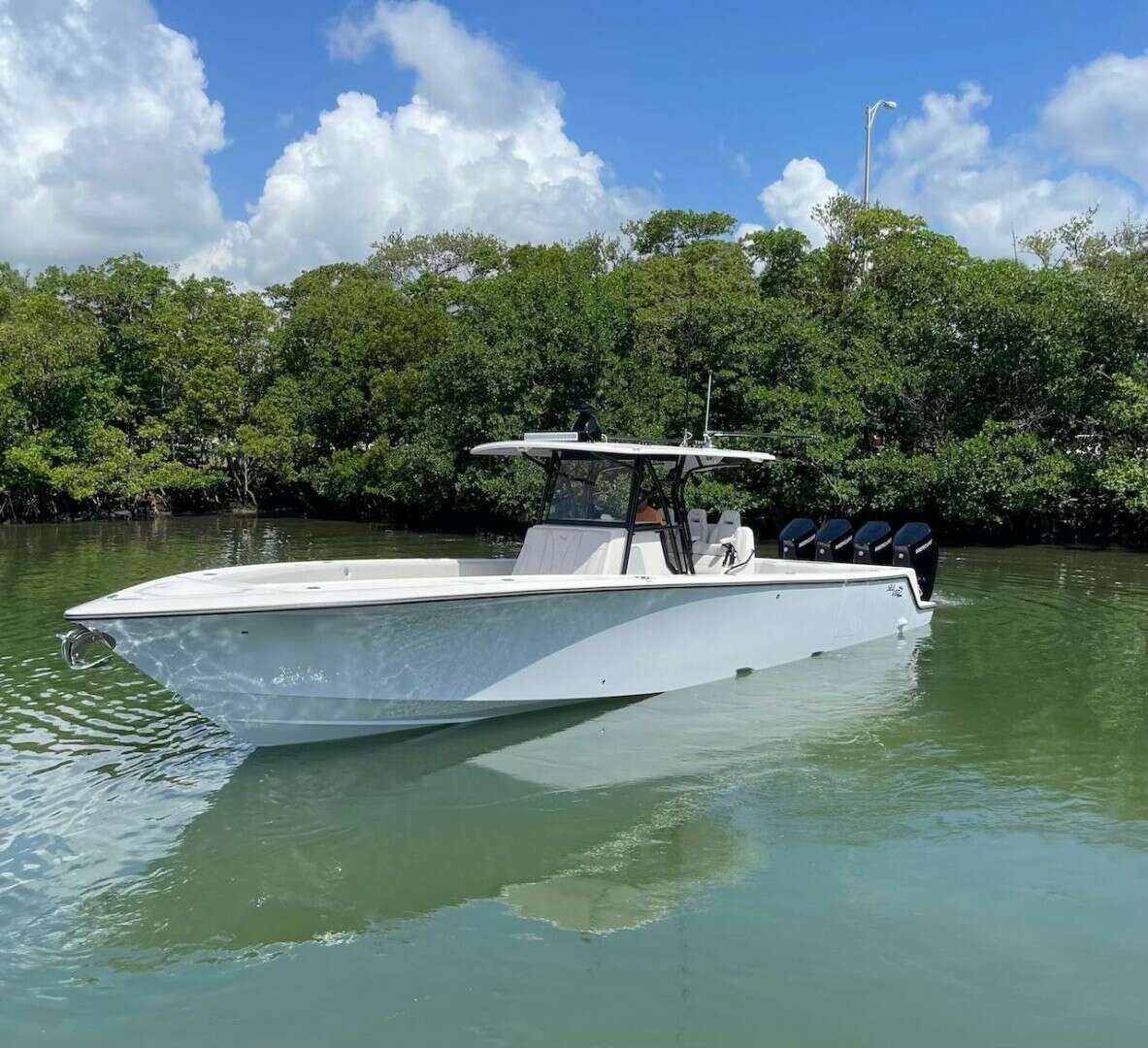 2024 39' SeaVee photo