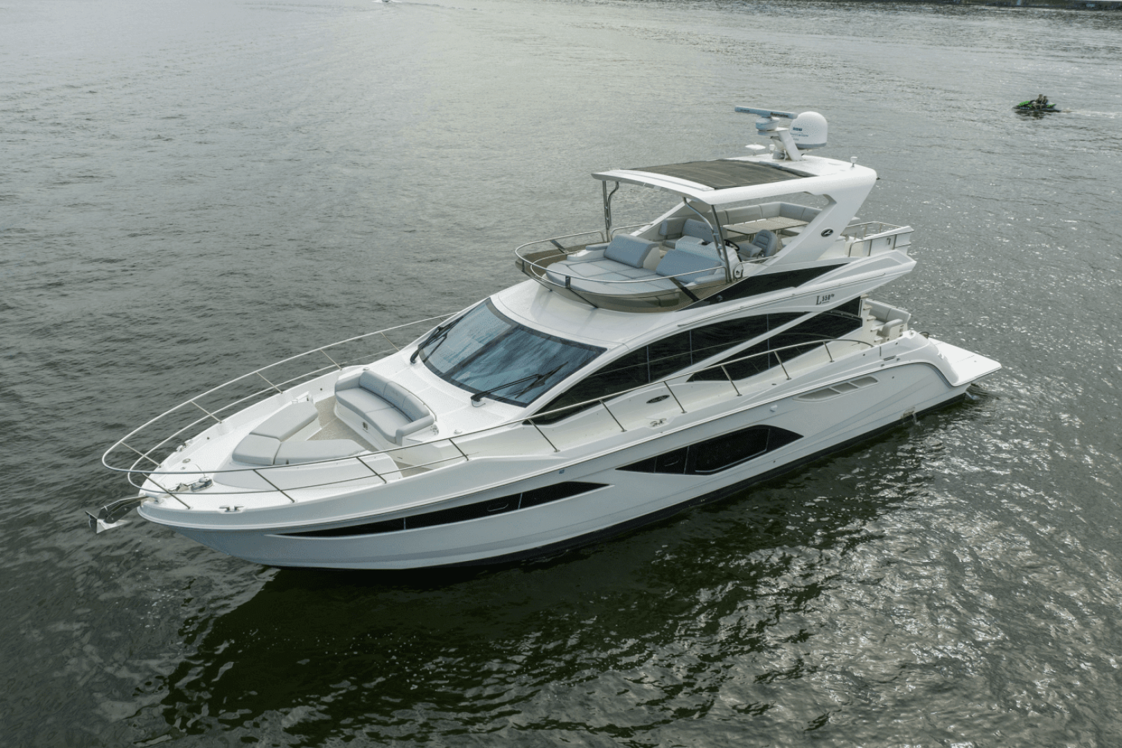 2018 56' Sea Ray photo