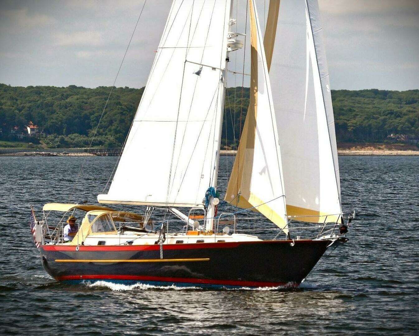 2005 40' Pacific Seacraft photo