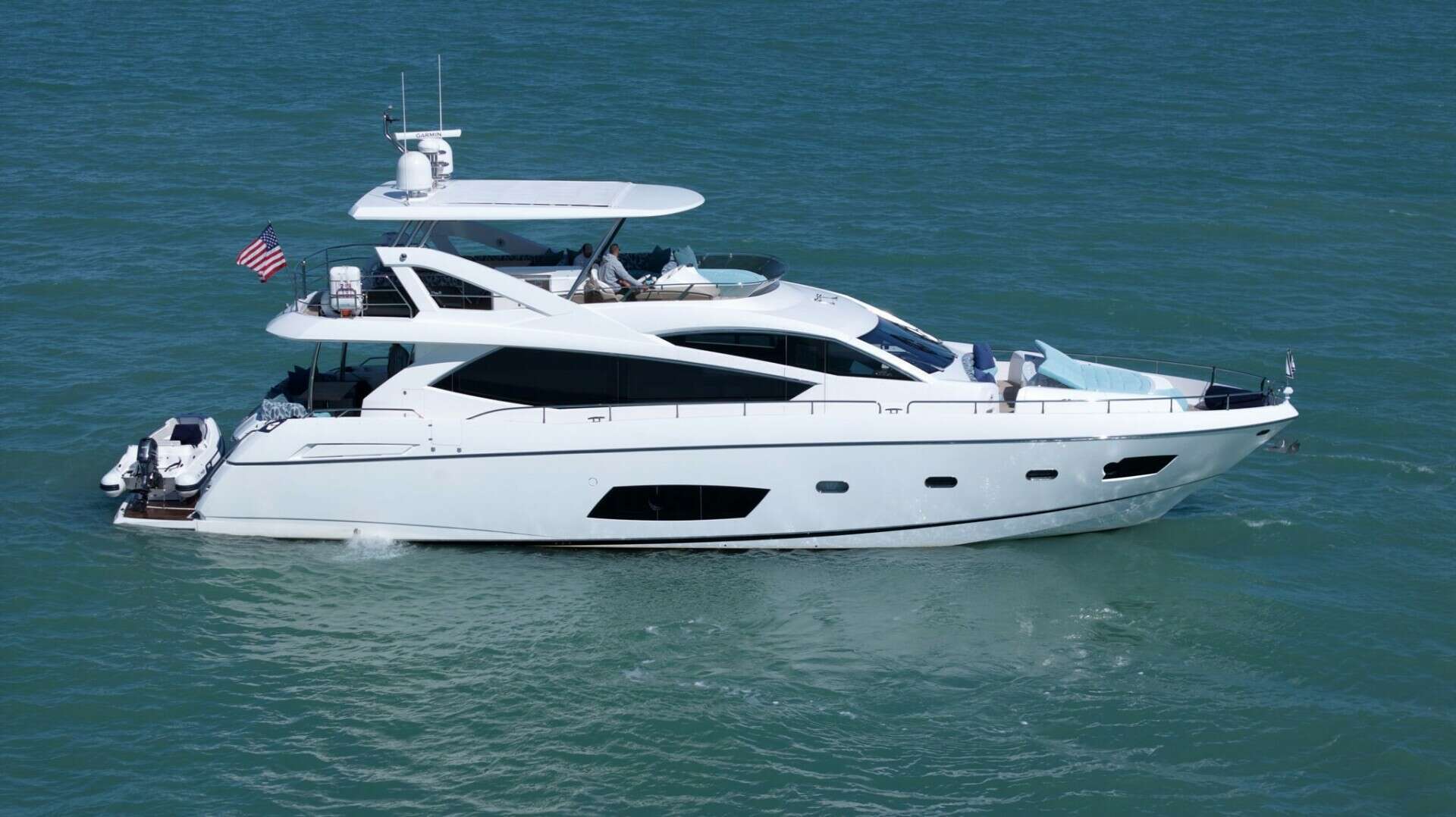 2013 73' Sunseeker photo
