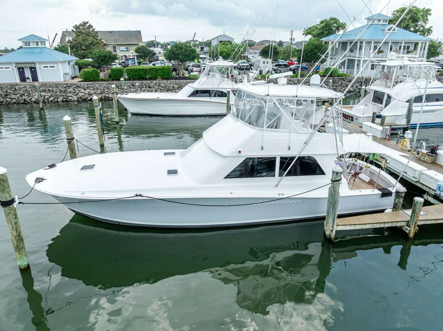 1995 50' Viking photo