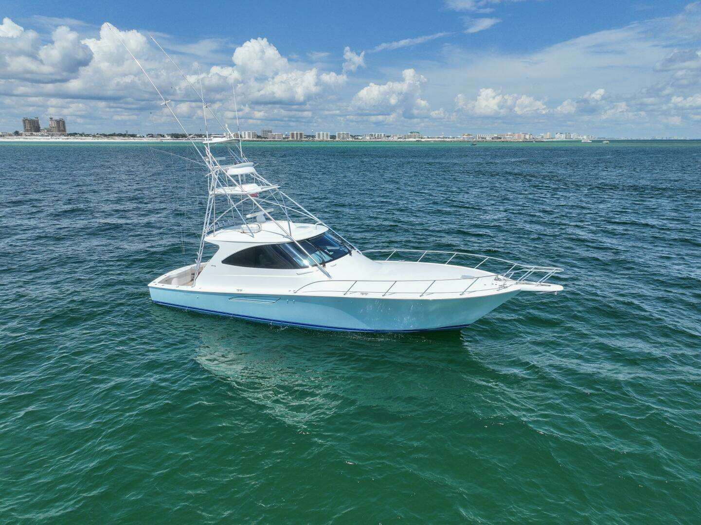 2016 52' Viking photo