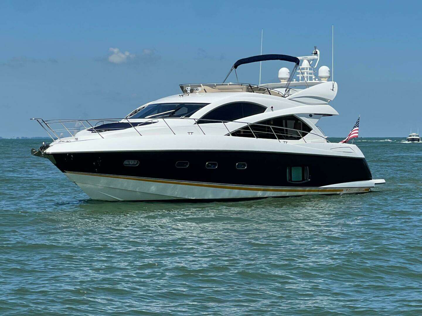 2010 60' Sunseeker photo