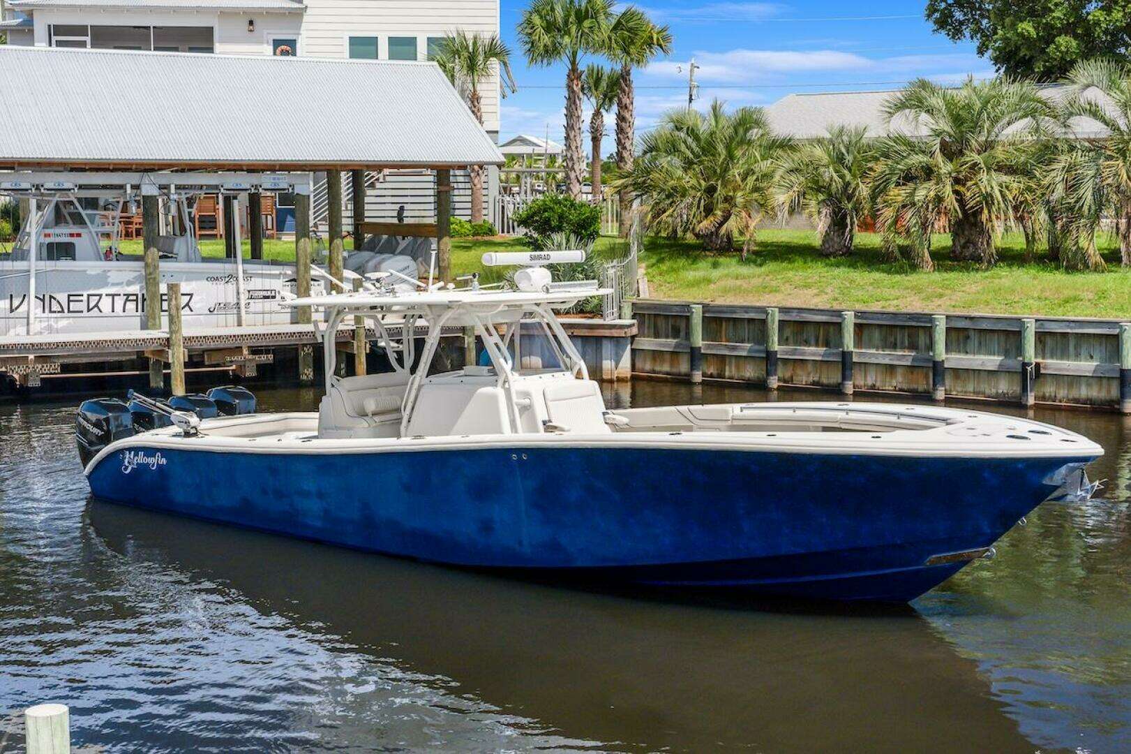 2013 39' Yellowfin photo
