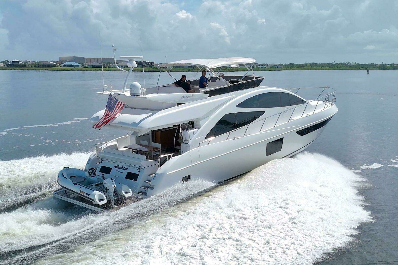 2015 60' Dyna Yachts photo