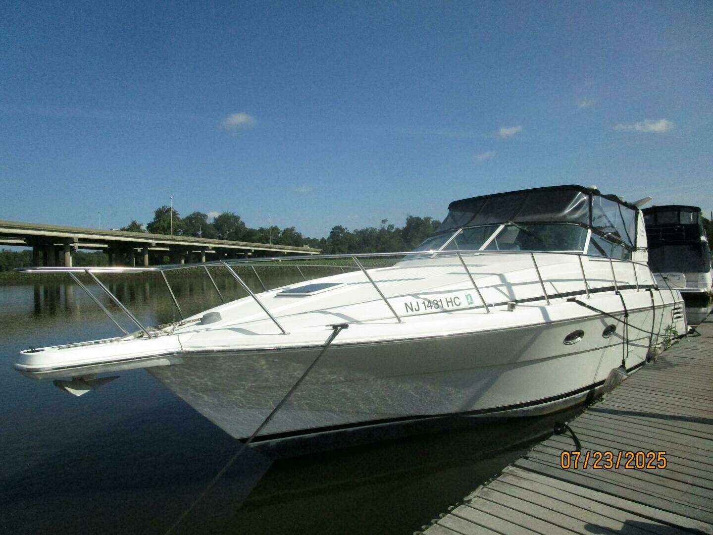 2000 40' Trojan photo