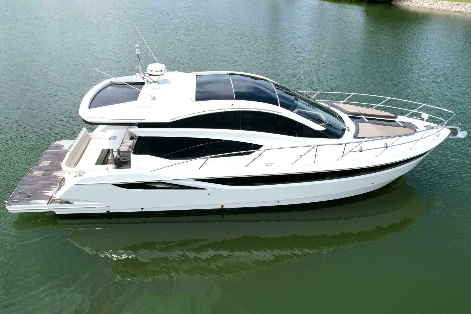 2018 43' Galeon photo