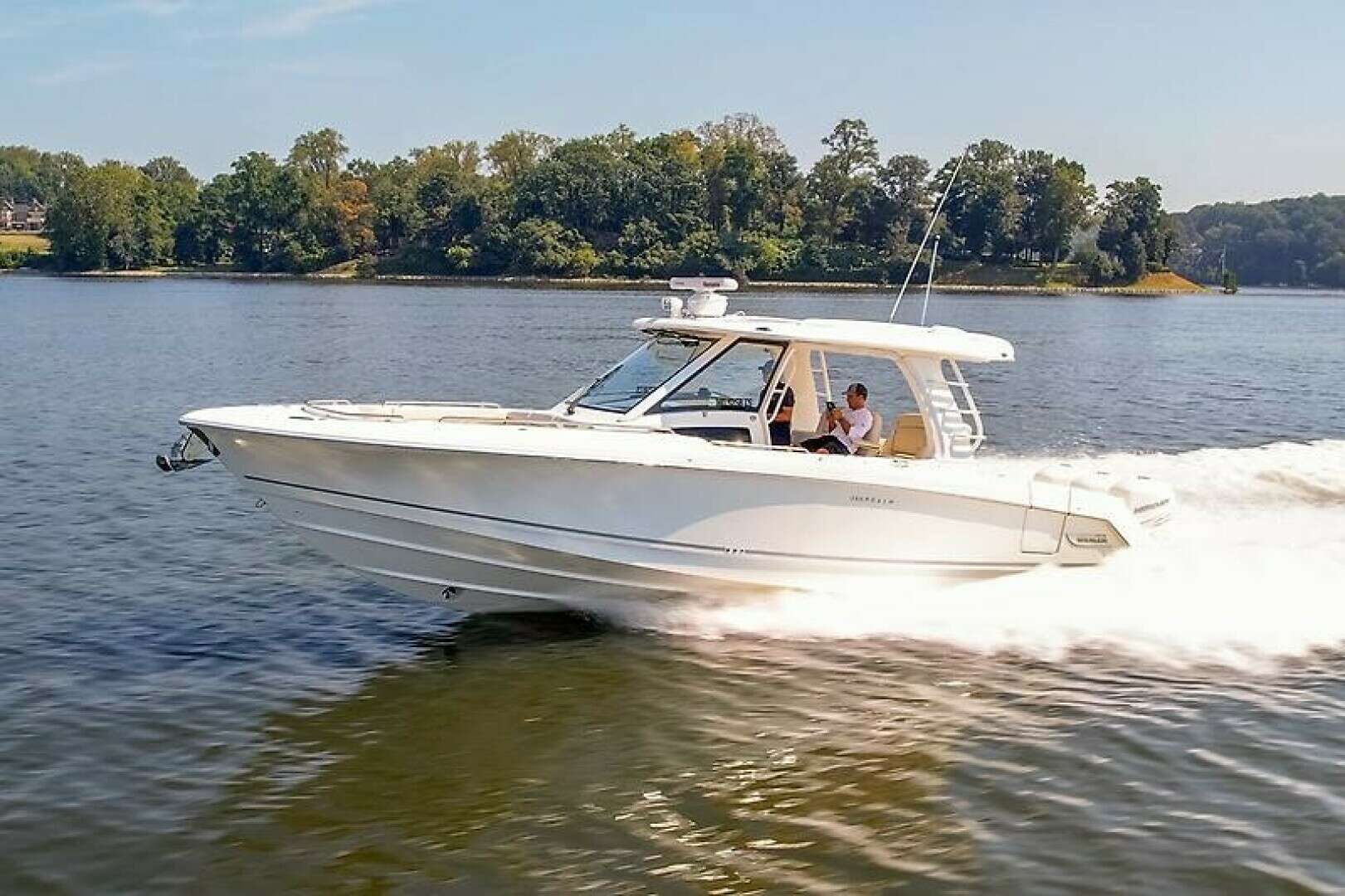 2018 35' Boston Whaler photo