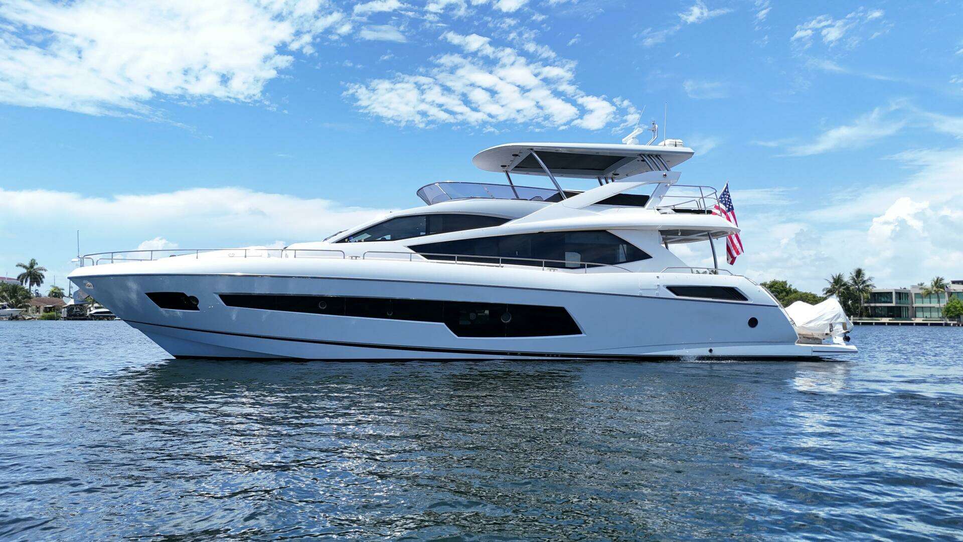 2017 75' Sunseeker photo