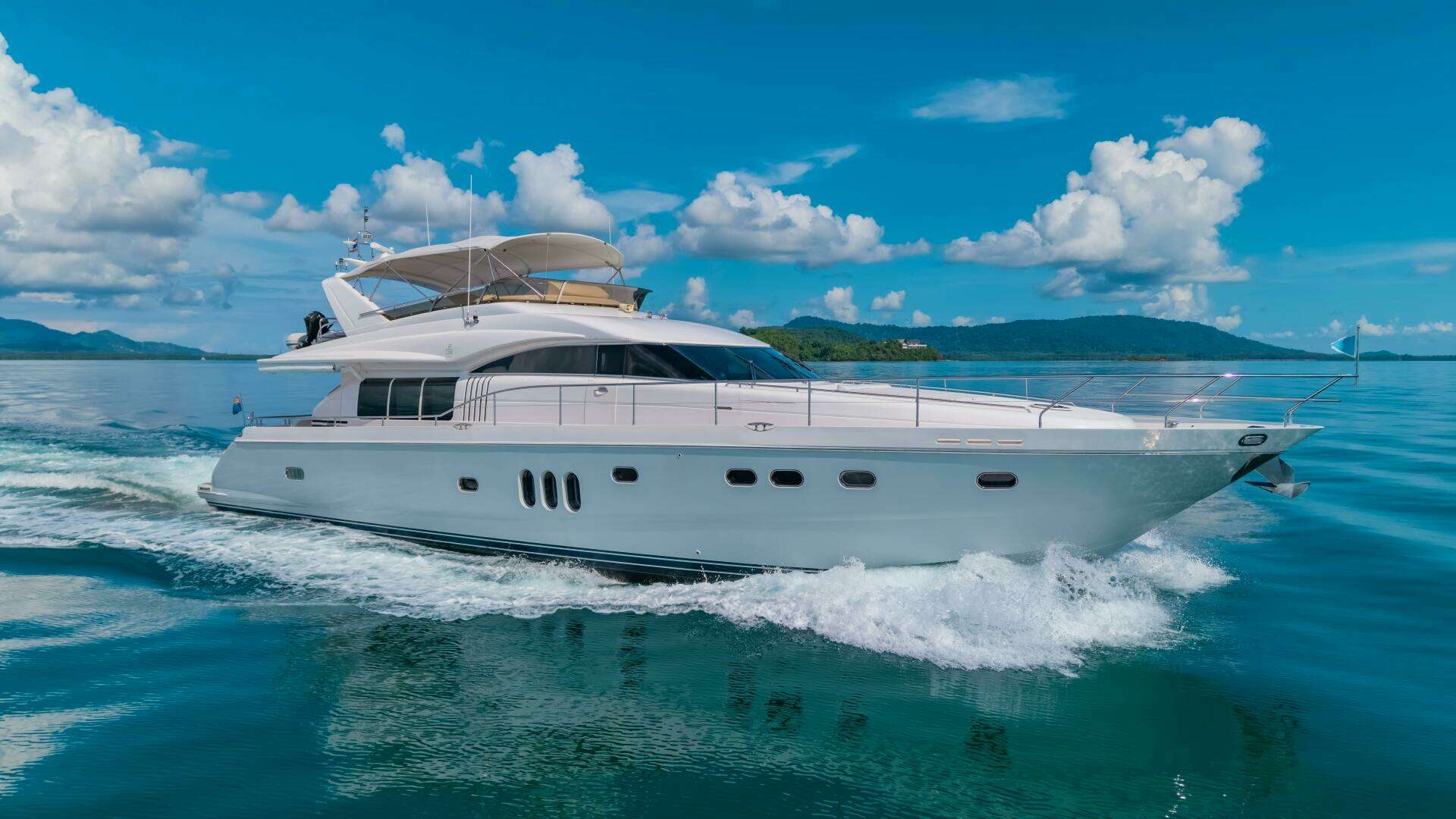 2006 75' Princess Yachts photo